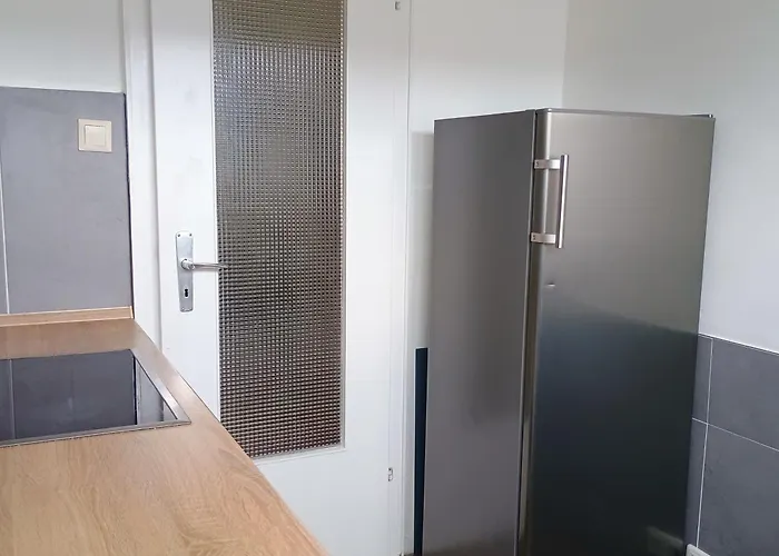Dein Balkon Ins Gruene Absolute Ruhe Gute Anbindung